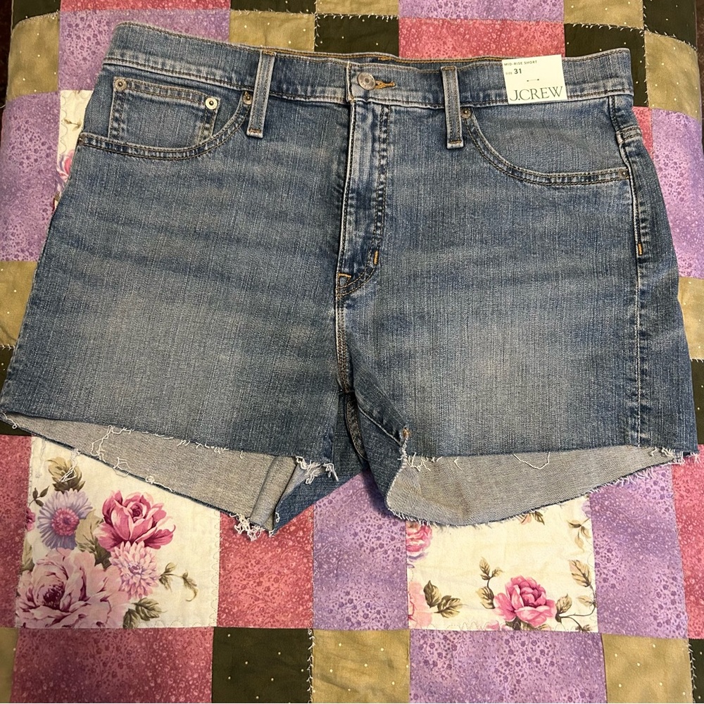 NWT‎ J. Crew Mid Rise denim shorts Size 31